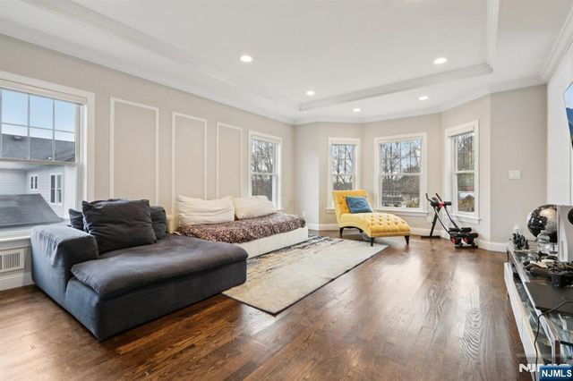 680 Soldier Hill Road, Oradell, NJ 07649