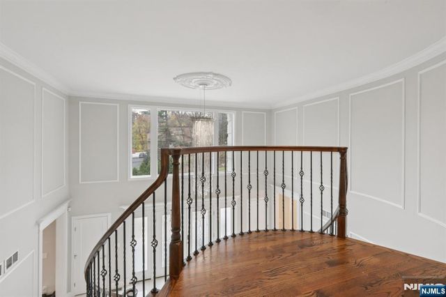 680 Soldier Hill Road, Oradell, NJ 07649