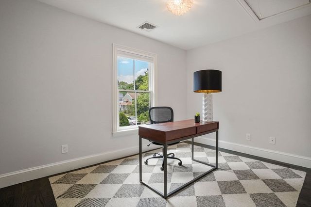 12 Shawmut, Wayland, MA 01778