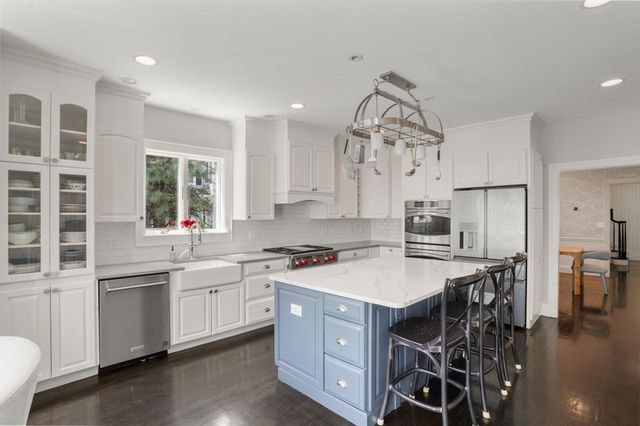 12 Shawmut, Wayland, MA 01778