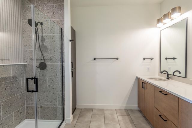 8319 59 Street S, Horace, ND 58047