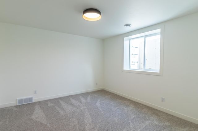 8319 59 Street S, Horace, ND 58047