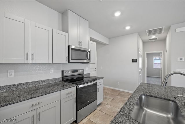 164 East Hawk Avenue, Pahrump, NV 89060