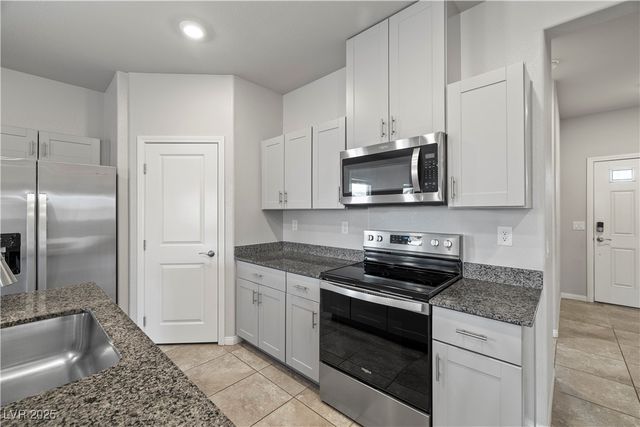 164 East Hawk Avenue, Pahrump, NV 89060