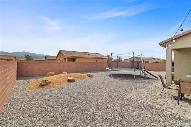 164 East Hawk Avenue, Pahrump, NV 89060