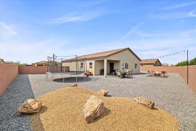 164 East Hawk Avenue, Pahrump, NV 89060