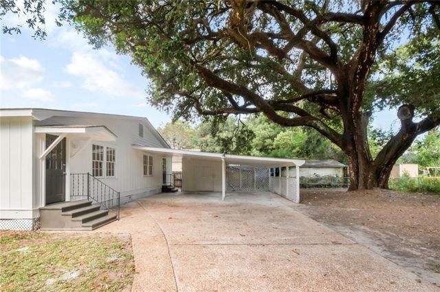 169 Stephens Street, Mobile, AL 36606