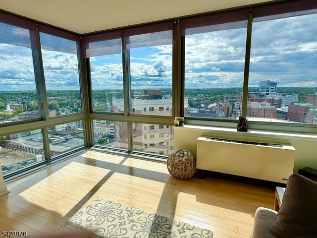 1 Spring St 2104, New Brunswick City, NJ 08901