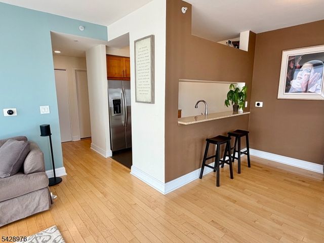 1 Spring St 2104, New Brunswick City, NJ 08901