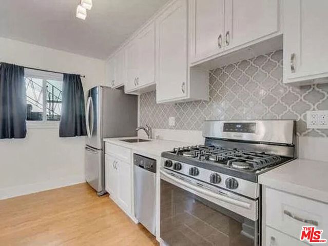 1317 N Kenmore Avenue, Los Angeles, CA 90027