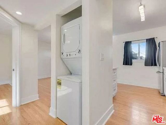 1317 N Kenmore Avenue, Los Angeles, CA 90027