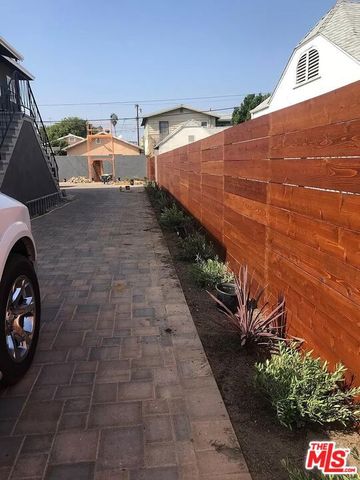 1317 N Kenmore Avenue, Los Angeles, CA 90027