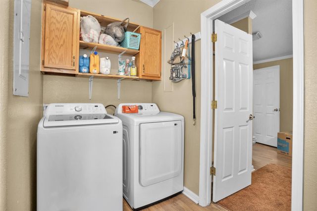 158 Oak Leaf, College Station, TX 77845