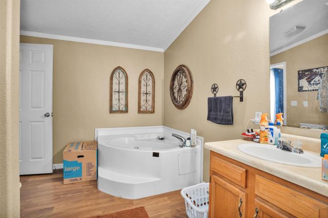 158 Oak Leaf, College Station, TX 77845