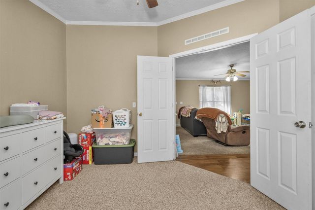 158 Oak Leaf, College Station, TX 77845