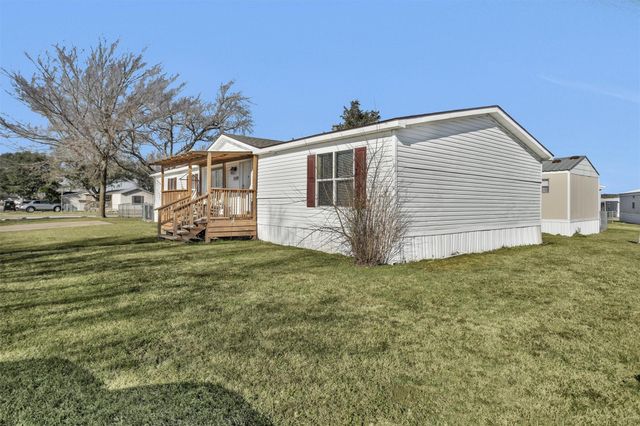 158 Oak Leaf, College Station, TX 77845