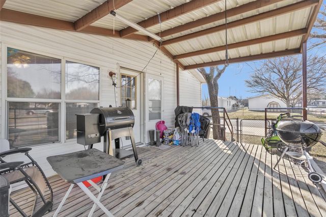 158 Oak Leaf, College Station, TX 77845