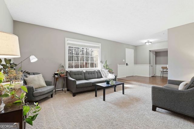 180 Lockwood Road, Fayetteville, GA 30215