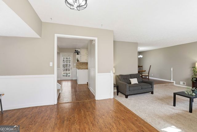 180 Lockwood Road, Fayetteville, GA 30215