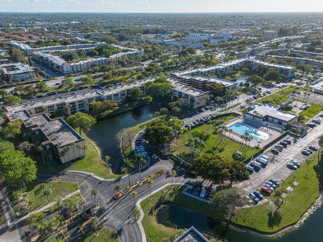 3121 NW 47th Terrace 315, Lauderdale Lakes, FL 33319