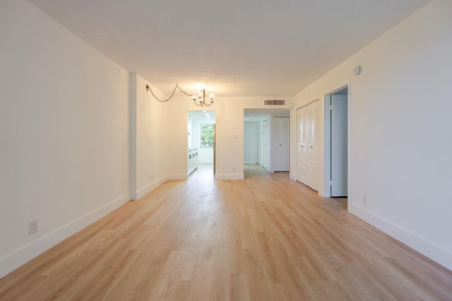 3121 NW 47th Terrace 315, Lauderdale Lakes, FL 33319