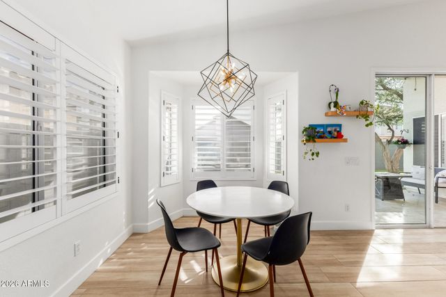 9257 E BLANCHE Drive, Scottsdale, AZ 85260