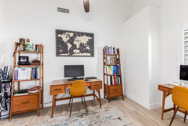 9257 E BLANCHE Drive, Scottsdale, AZ 85260