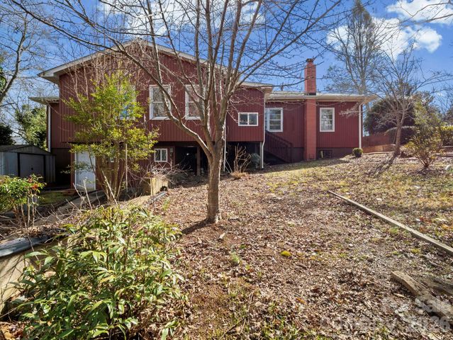 204 Fernwood Drive, Rutherfordton, NC 28139