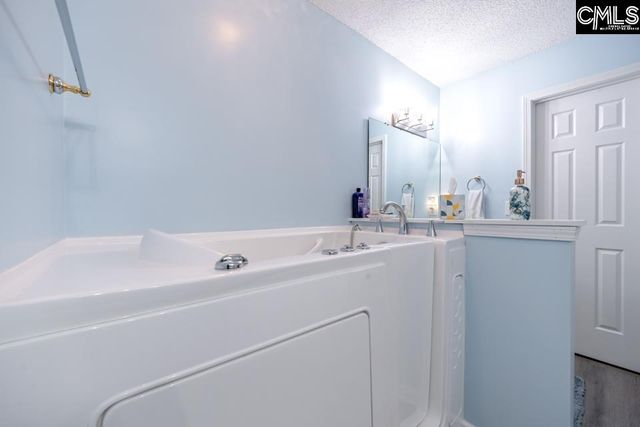 209 Farmhouse Loop, Lexington, SC 29072