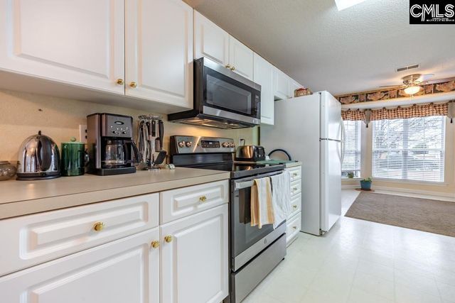 209 Farmhouse Loop, Lexington, SC 29072