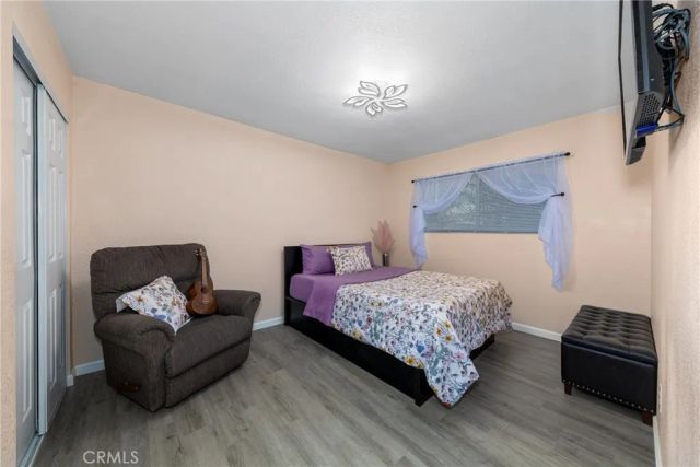 623 E Old 2nd St, San Jacinto, CA 92583