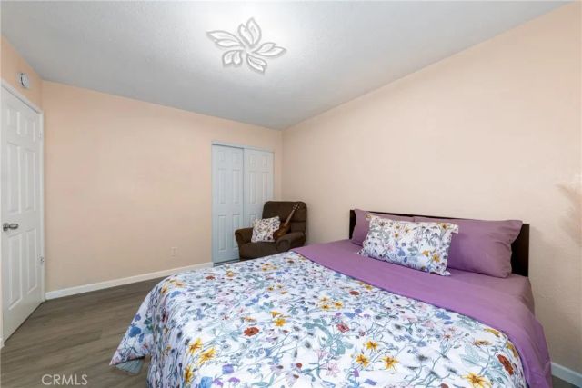 623 E Old 2nd St, San Jacinto, CA 92583