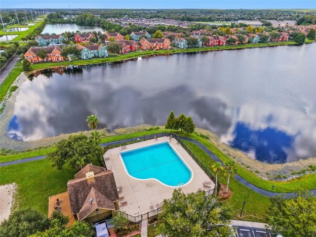 10562 WINDSOR LAKE COURT 10562, Tampa, FL 33626