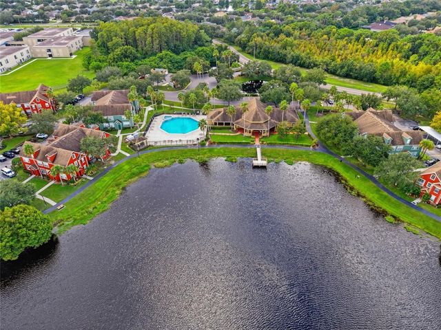 10562 WINDSOR LAKE COURT 10562, Tampa, FL 33626