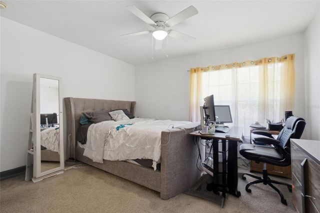 10562 WINDSOR LAKE COURT 10562, Tampa, FL 33626