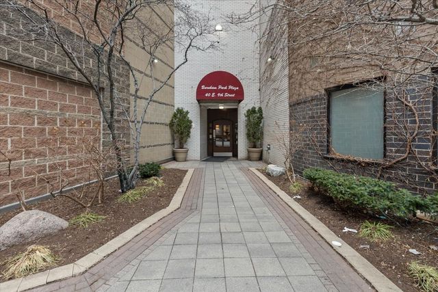 40 E 9th Street 1802, Chicago, IL 60605