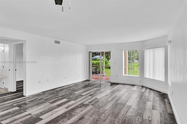 2341 NW 33rd Street 406, Oakland Park, FL 33309