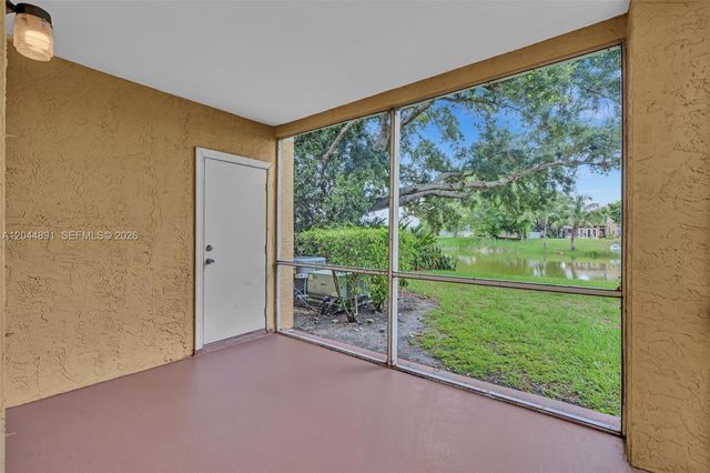 2341 NW 33rd Street 406, Oakland Park, FL 33309