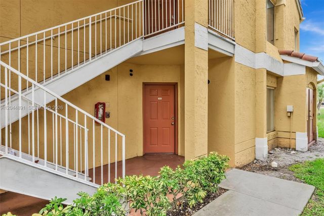 2341 NW 33rd Street 406, Oakland Park, FL 33309