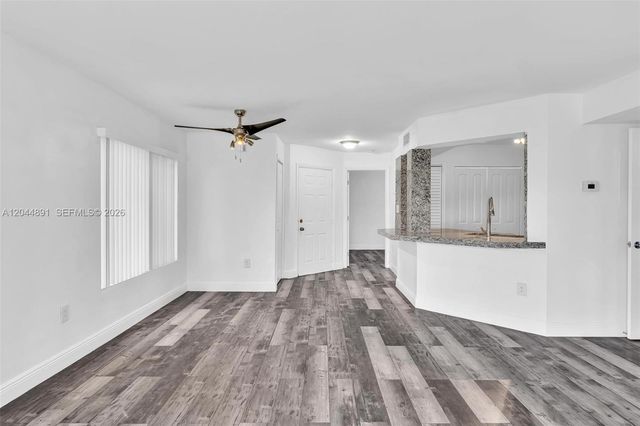 2341 NW 33rd Street 406, Oakland Park, FL 33309
