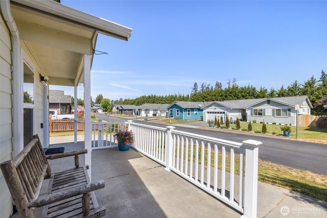 1940 Village Circle, Port Angeles, WA 98362