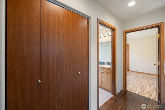 1940 Village Circle, Port Angeles, WA 98362