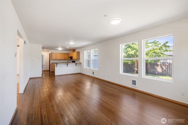 1940 Village Circle, Port Angeles, WA 98362