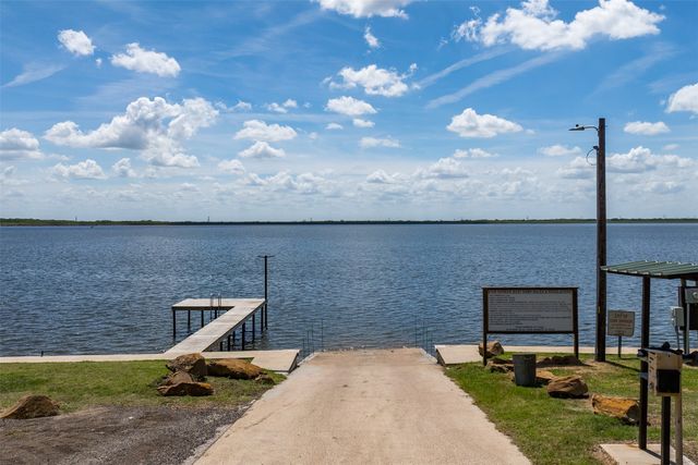 30 Rainbow Drive, Star Harbor, TX 75148