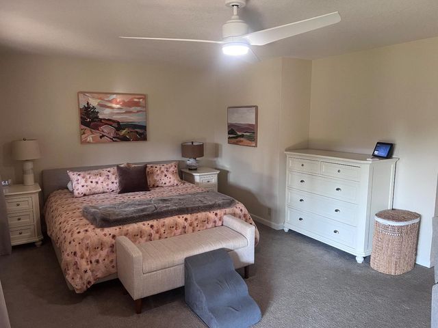 3335 Scottlee Dr, Turlock, CA 95382