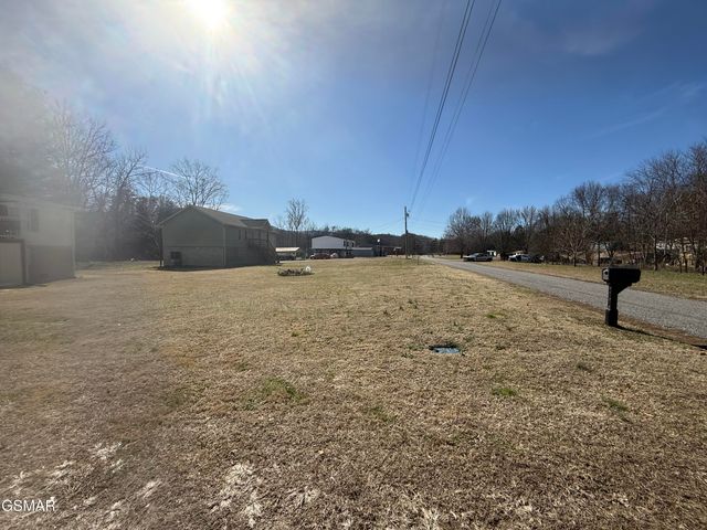 1465 River Chase Way, Newport, TN 37821