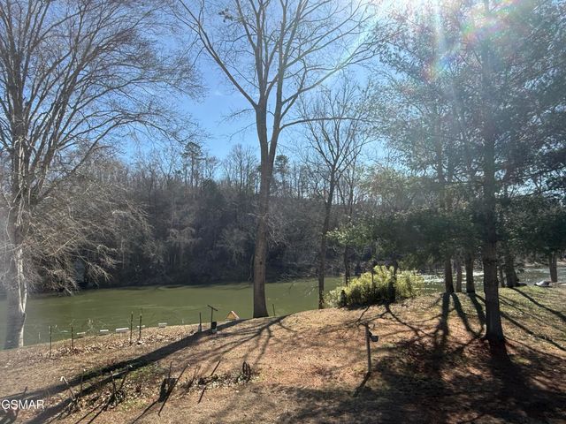 1465 River Chase Way, Newport, TN 37821