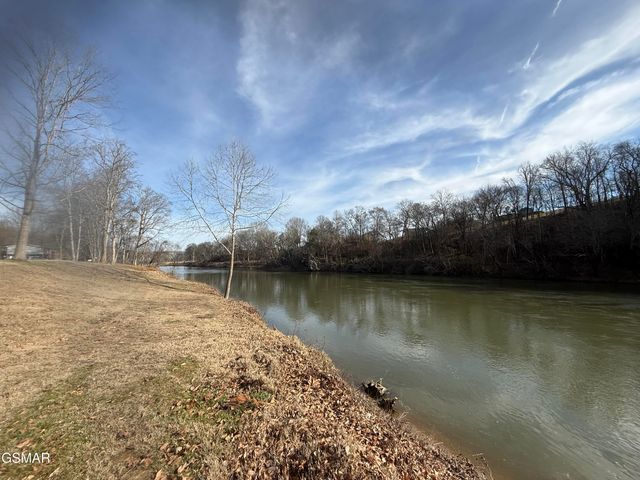 1465 River Chase Way, Newport, TN 37821