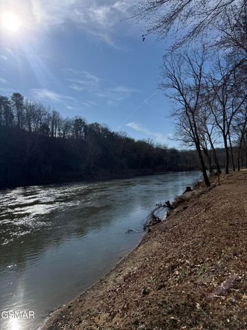 1465 River Chase Way, Newport, TN 37821