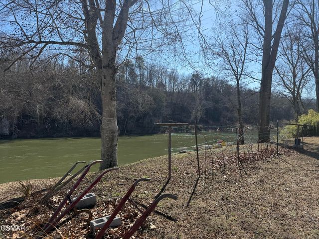 1465 River Chase Way, Newport, TN 37821